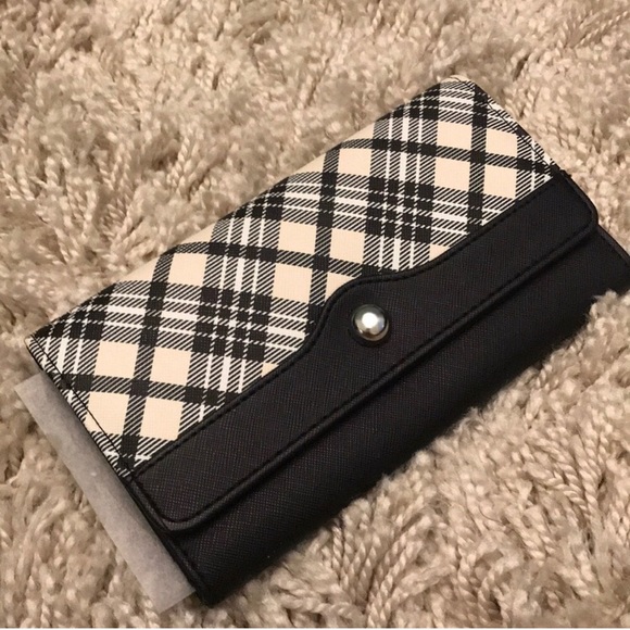 Wallet - Picture 2 of 2